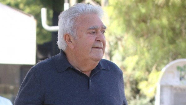 Πασχάλης Τερζής: Οδηγήθηκε εσπευσμένα στο νοσοκομείο ο αγαπημένος τραγουδιστής