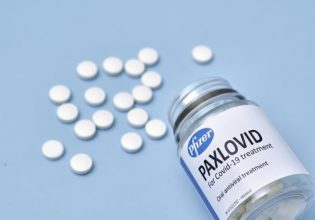 Κοροναϊός: Μικρό το ποσοστό επανεμφάνισης φορτίου μετά την λήψη Paxovid