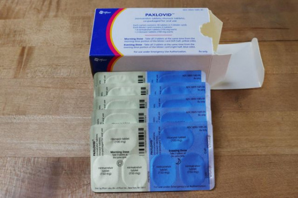Κοροναϊός: Το χάπι της Pfizer μειώνει τον κίνδυνο νοσηλείας και θανάτου στους άνω των 65