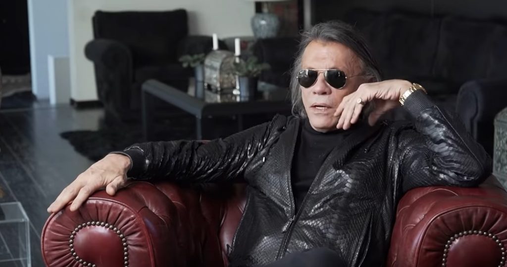 Το «Γηροκομείο» του Ηλία Ψινάκη έρχεται στο MEGA – Την Τρίτη 21 Ιουνίου η μεγάλη πρεμίερα