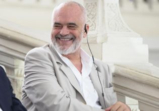 Ράμα: Οι Αλβανοί νομίζουν ότι γεννήθηκαν μετά τους πιθήκους και οι Ελληνες πριν από αυτούς