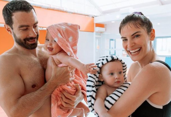 Σάκης Τανιμανίδης: Αποκάλυψε σε ποιον μοιάζουν οι κόρες του με μια απίστευτη ατάκα