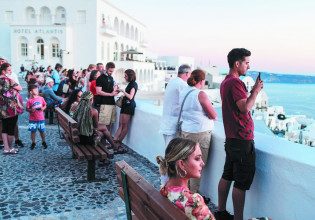 Βασίλης Κικίλιας: «Νέος στόχος για τον τουρισμό η αγορά της Ινδίας»