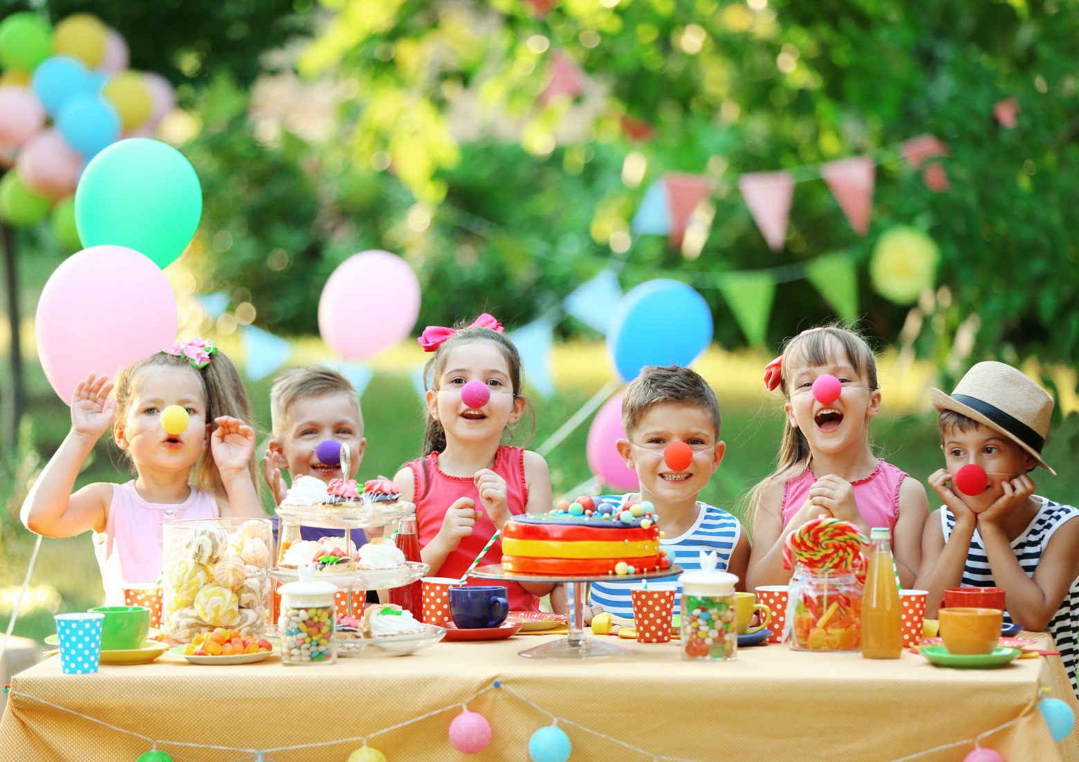 Παιδικό πάρτι: Πώς θα μετατρέψετε τον κήπο σας σε παιδότοπο, εύκολα και οικονομικά