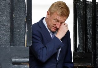 Εκλογές Βρετανία: Παραιτήθηκε ο πρόεδρος των Συντηρητικών μετά τη διπλή ήττα