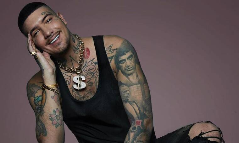 Snik: «Φύγε ρε πατσαβούρα…» – Λίγες μέρες μετά το χάος των MAD VMA βρίζει την κοπέλα του