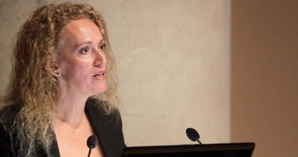 Δικαστική ήττα Πάνου Σκουρολιάκου στη μήνυση από την Ειρήνη Σταματούδη