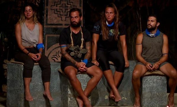 Survivor: Αποχώρησε και οι συμπαίκτες του πλάνταξαν στο κλάμα