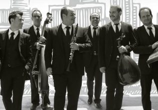 Οι Τακίμ μαζί με την Ελένη Βιτάλη στη Μικρή Επίδαυρο