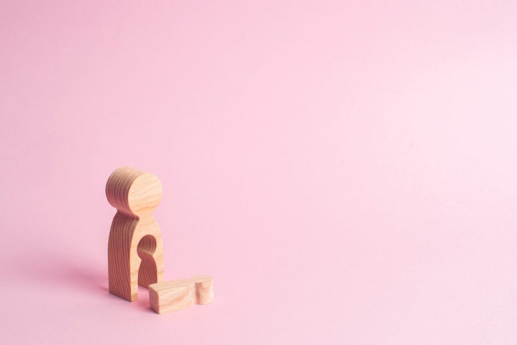 Αμβλώσεις: Το νομικό πλαίσιο στην Ελλάδα – Πότε επιβάλλεται κάθειρξη έως 10 έτη