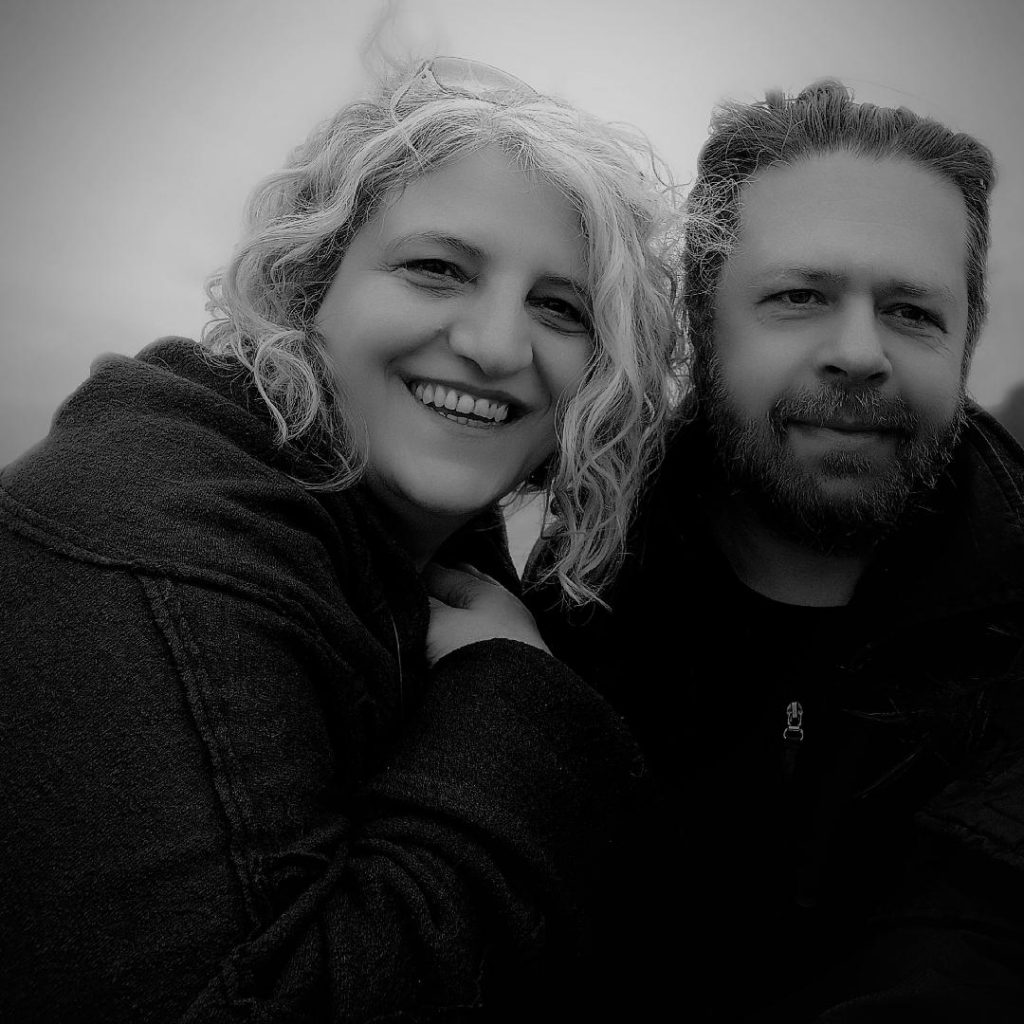 «Εμμονή»: Το νέο single συνεργασίας Δημήτρη Μητσοτάκη και Μάρθας Φριντζήλα