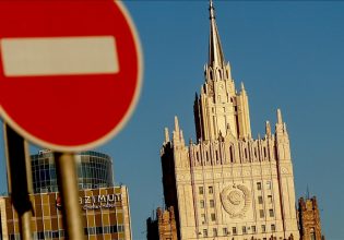 Reuters: Η Ρωσία απελαύνει οκτώ Έλληνες διπλωμάτες – Κηρύσσονται «personae non gratae»