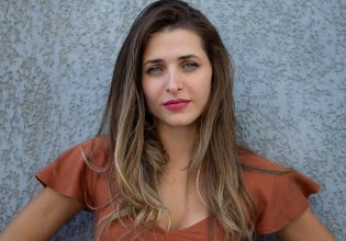 Βασιλική Τρουφάκου: «Όλες οι γυναίκες είχαμε μια άσχημη εμπειρία σε δουλειά»