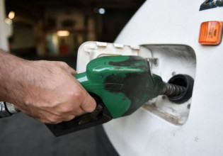 Καύσιμα: Στα ύψη η τιμή της βενζίνης – Πού θα φτάσει αυτή την εβδομάδα