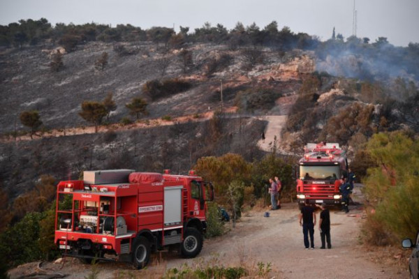 Βούλα: Συνάντηση κλιμακίου του ΣΥΡΙΖΑ με τον δήμαρχο – «Με καθυστέρηση μιας ώρας η πρώτη επέμβαση κατά της φωτιάς»