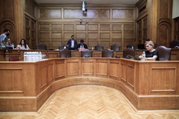 Βουλή: Με στήριξη ΝΔ, ΣΥΡΙΖΑ και ΠΑΣΟΚ-ΚΙΝΑΛ κυρώθηκε η Συμφωνία για την ίδρυση γραφείου στην Αθήνα του ΠΟΥ