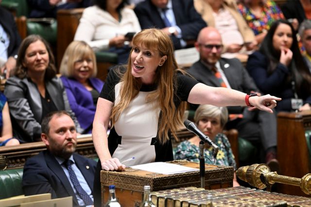 Βρετανία: «Μη φέρνετε τα μωρά σας στην αίθουσα συνεδριάσεων της βουλής»