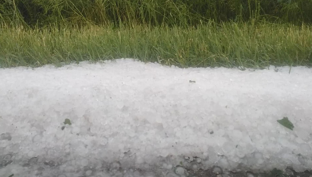 Κοζάνη: Σφοδρή χαλαζόπτωση – Μεγάλες καταστροφές