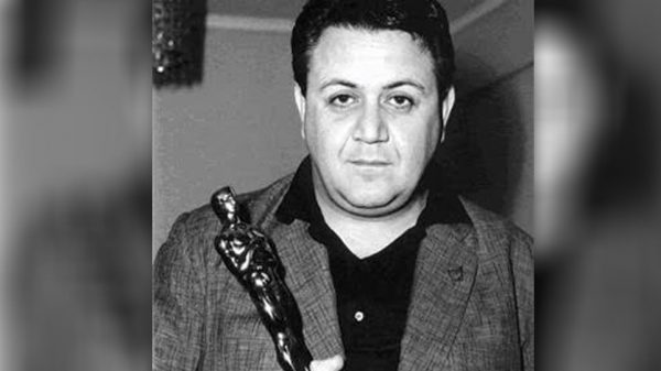 «Ποτέ την Κυριακή» και το Όσκαρ κερδίζει ο Μάνος Χατζιδάκις για τα «Παιδιά του Πειραιά»