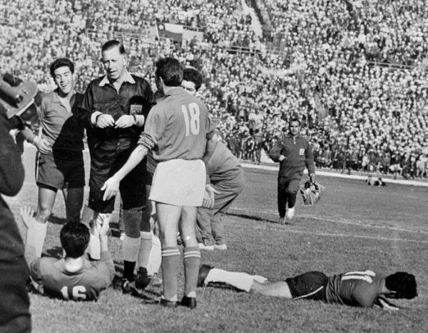 Ποδόσφαιρο: Ο πιο σκληρός, βίαιος και αιματηρός αγώνας που έγινε ποτέ