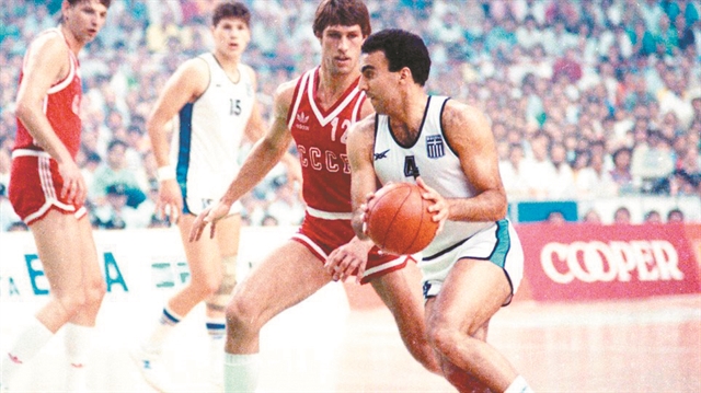 Μάθε, παιδί μου, για τον Νίκο Γκάλη