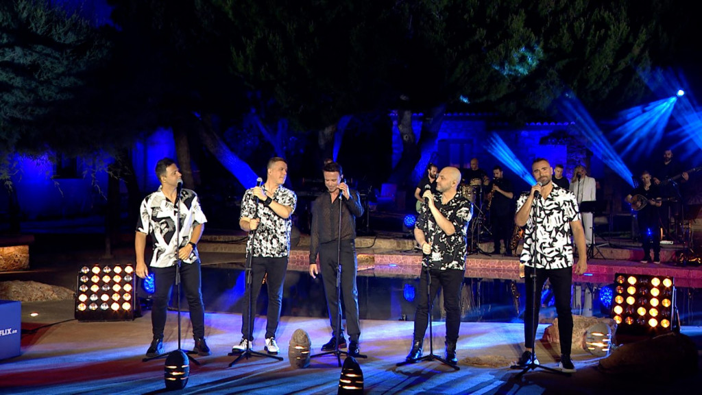 Oι ONE ξανά μαζί στη σκηνή του MEGA