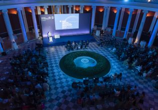 Επιστημονικά Βραβεία Μποδοσάκη: Ποιοι είναι οι έξι επιστήμονες που βραβεύτηκαν σε επετειακή εκδήλωση