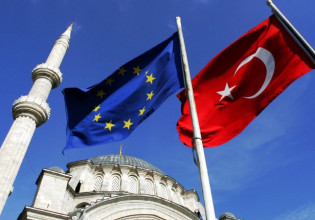 Τουρκία: Ανησυχία για την πολιτική των προκλήσεων, διατυπώνει η Κομισιόν στην έκθεσή της