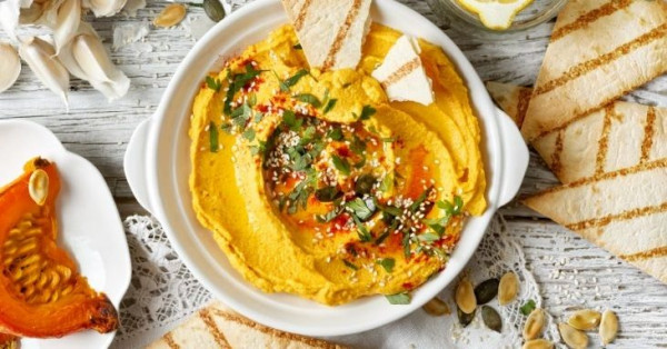 Χούμους με φιλέτο κοτόπουλο & λαχανικά σωτέ!