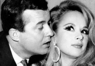 Παπαμιχαήλ: Όταν είπε στην Βουγιουκλάκη «Μωρή, αν δεν σηκωθείς να φύγεις, πετάω τη βέρα και να μην σε ξαναδώ»