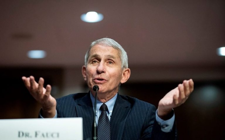 Αντονι Φάουτσι στο Βήμα: Με τον SARS-CoV-2 πρέπει να περιμένουμε το αναπάντεχο