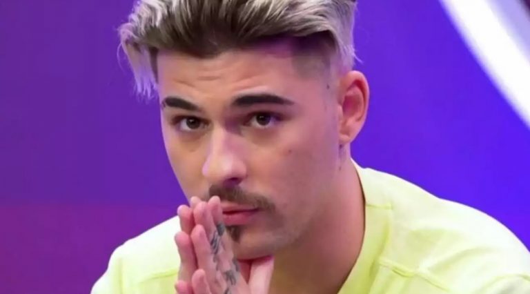 FY: Έχω πληρώσει 150 ευρώ για ένα μπουκάλι νερό