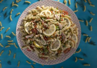 Ζυμαρικά με τόνο Αλοννήσου και λαχανικά