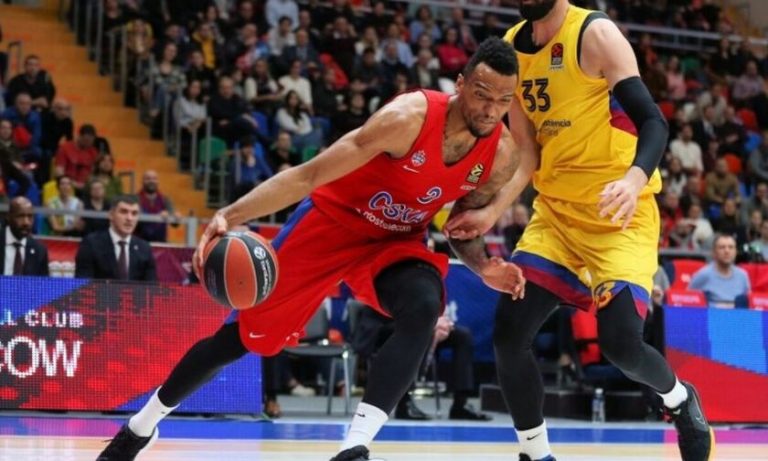 Γιατί ο Μπολομπόι κάνει… σκριν στον Κώστα και τον Καλάθη