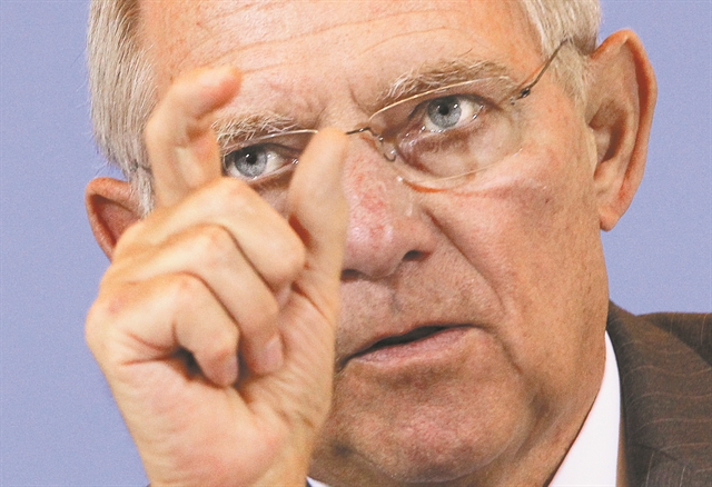 Σόιμπλε: «Η Ελλάδα πέτυχε πολλά!»