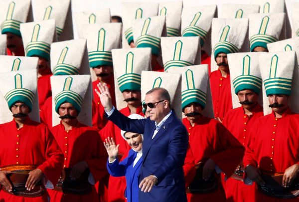 Τουρκία: Δύσκολα τα πράγματα για τον Ερντογάν - Δεν συγκεντρώνει ούτε 30% σε νέα δημοσκόπηση
