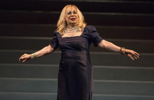 Άννα Φόνσου: «Δεν μου έχει γίνει καμία τηλεοπτική πρόταση – Σα να με έχουν ξεχάσει»