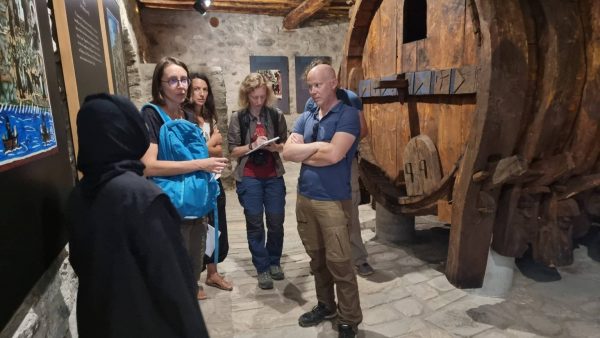 Γάλλοι επιστήμονες ερευνούν τους αμπελώνες του Δήμου Βισαλτίας