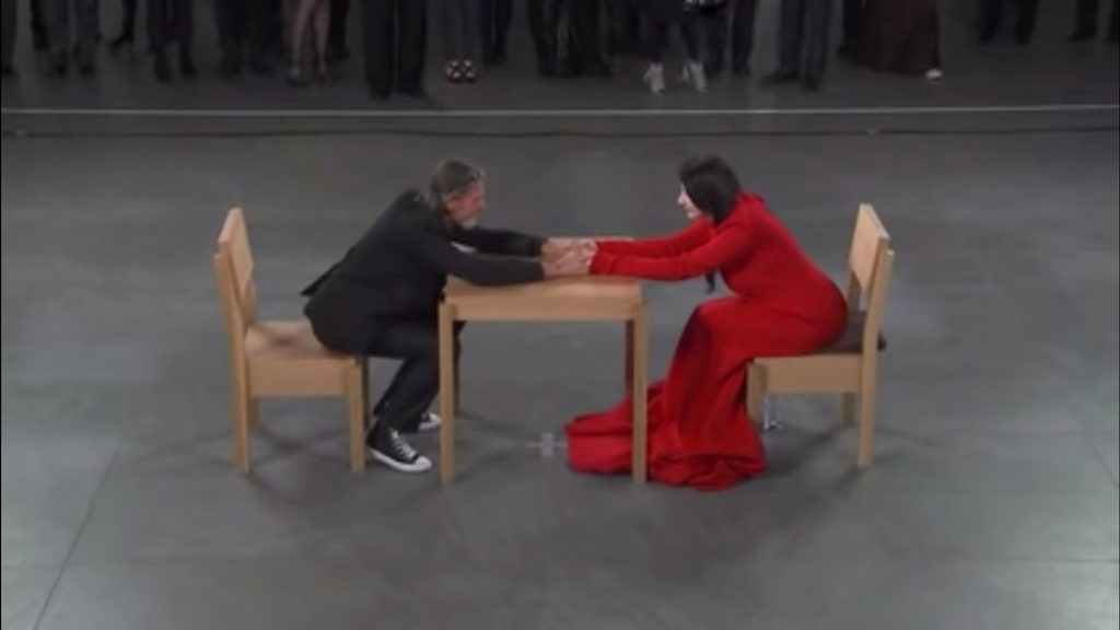 «Συνηθίζαμε να αισθανόμαστε τρεις»: Η Marina Abramović και ο Ulay έζησαν έναν μεγάλο έρωτα