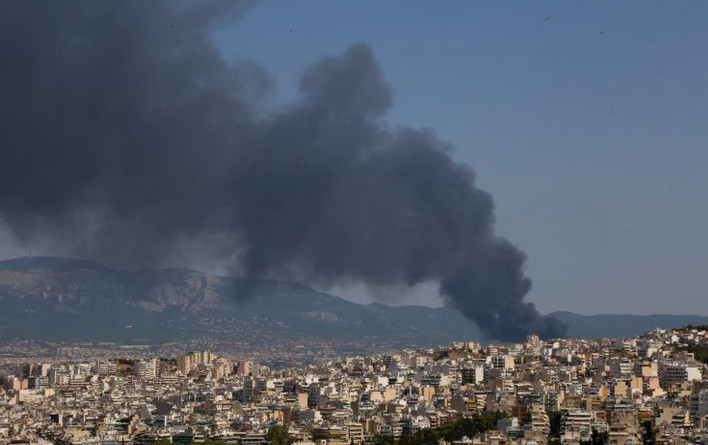 Πυρκαγιές: Το επιβλαβές «ταξίδι» του καπνού στο ανθρώπινο σώμα