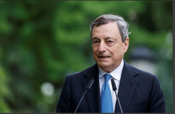 Ιταλία: Ο Ματαρέλα δεν έκανε δεκτή την παραίτηση Ντράγκι