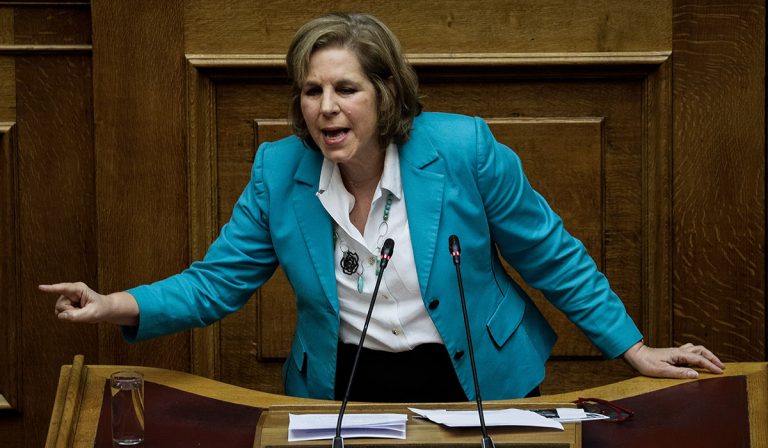 Τα SMS έμειναν αναπάντητα