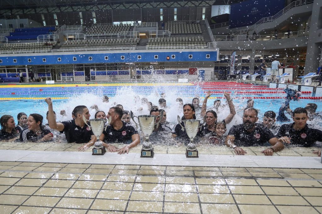 Τρεμπλ στην κολύμβηση για τον Ολυμπιακό