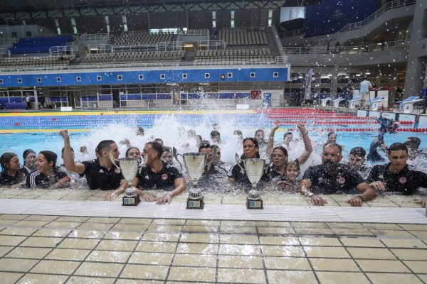 Τρεμπλ στην κολύμβηση για τον Ολυμπιακό