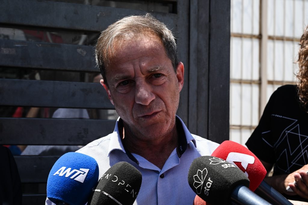 ΣΥΡΙΖΑ: «Η ελληνική Πολιτεία οφείλει να προστατεύσει τα θύματα Λιγνάδη»