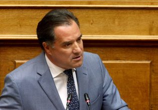 Άδωνις Γεωργιάδης: «Αν είναι δυνατόν ότι χτύπησα την σύζυγο μου, φτάνει με τα αίσχη»