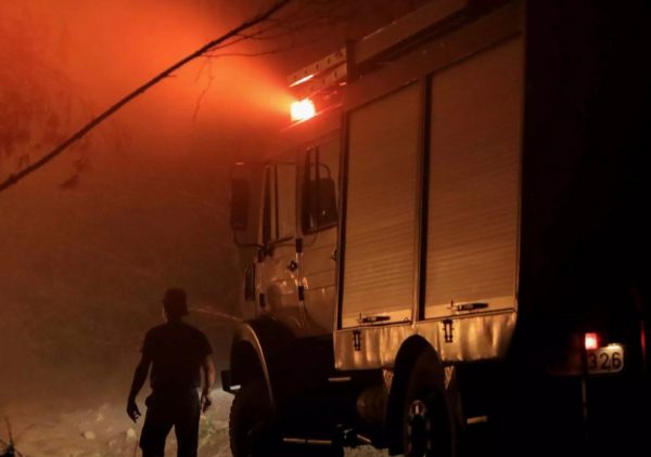 Φωτιά: Καίγεται διαμέρισμα στη Λεωφόρο Βασιλίσσης Όλγας στην Θεσσαλονίκη