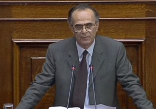 Έφυγε από τη ζωή το ιδρυτικό στέλεχος του ΠΑΣΟΚ Γιώργος Δασκαλάκης