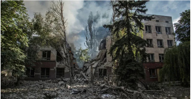 Ουκρανία: Μάχες στο Λισίτσανσκ - Οι αυτονομιστές λένε ότι περικύκλωσαν την πόλη - Διαψεύδει το Κίεβο