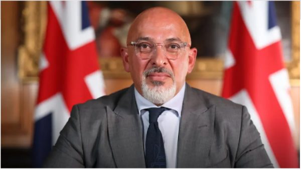 Βρετανία: Ο Ναντίμ Ζαχάουι διορίστηκε υπουργός Οικονομικών